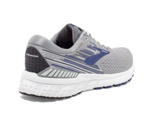 brooks adrenaline gts 19 recensioni