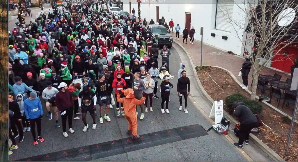 Run through the historic Marietta Square